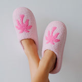 Malibu Slippers in Blush Bay