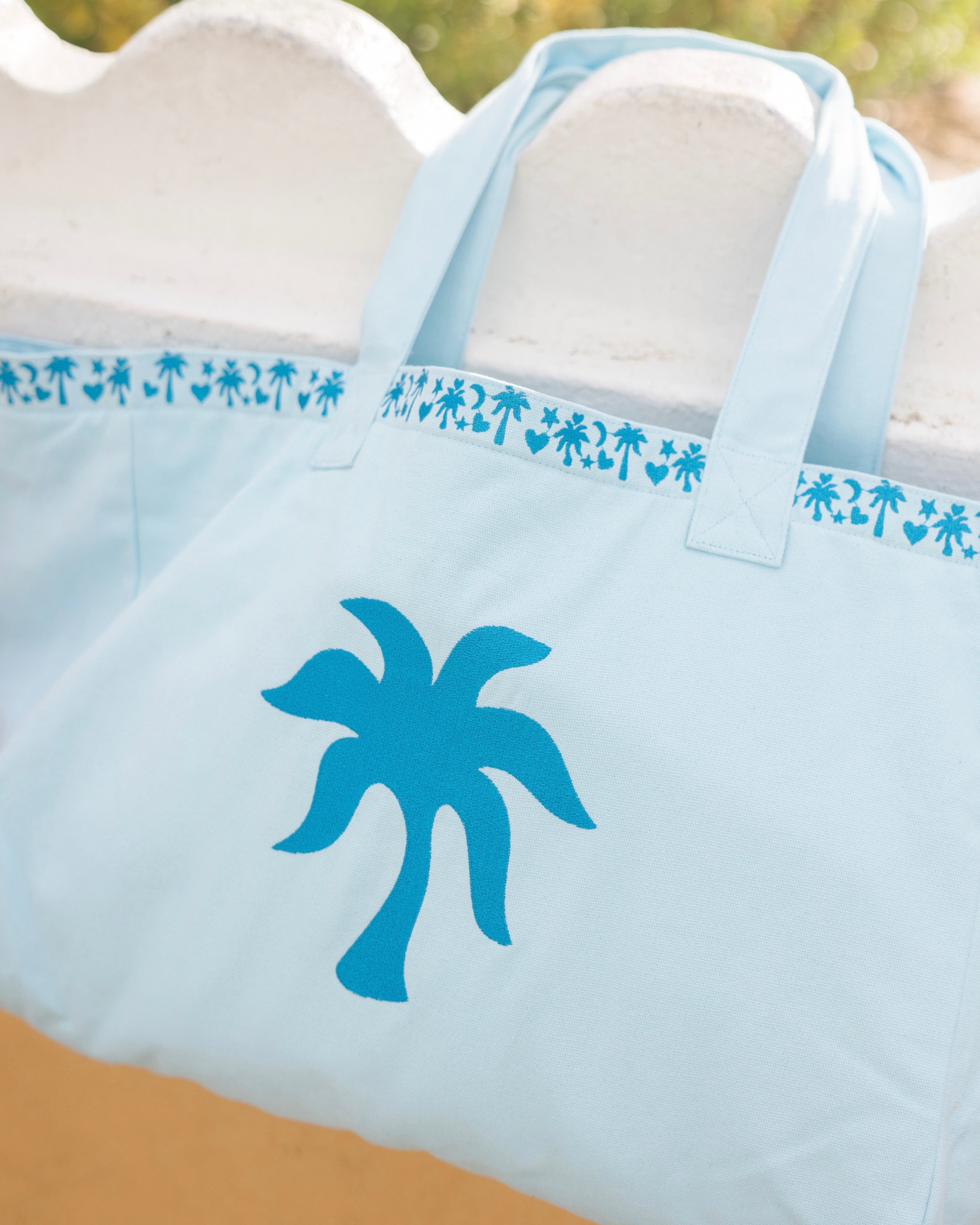 Couture Carryall, spacious reversible design, in Seabreeze (Reversible) - coastal preppy aesthetic beach style by Pink Palm Puff